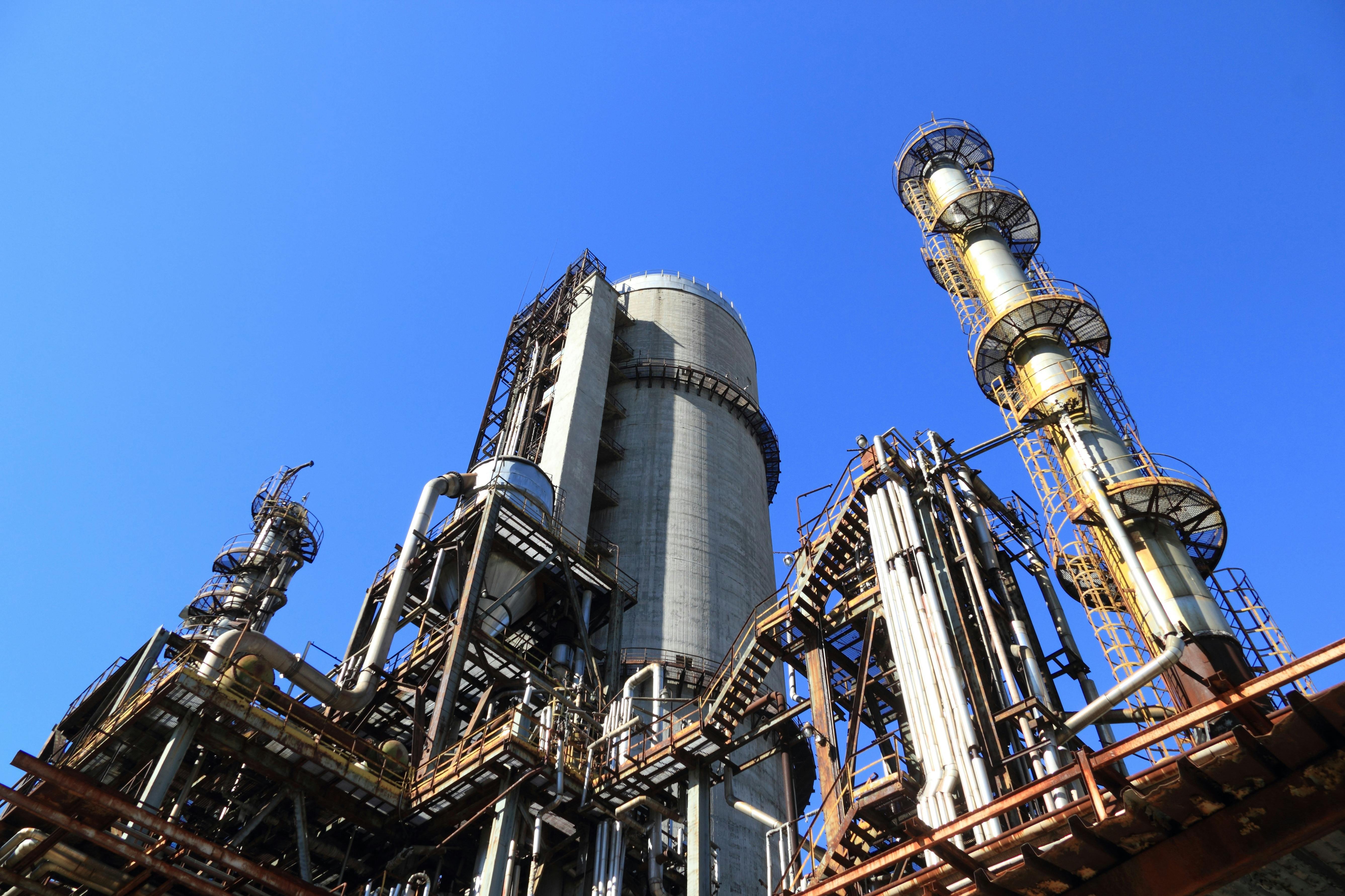 Oil, Gas & Energy